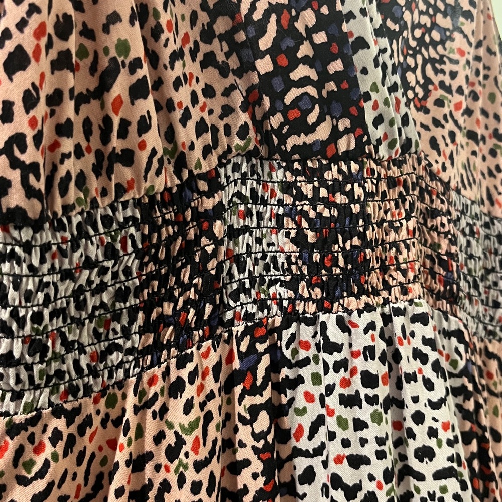 Angie Multicolor Patterned Dress
Size small - Picture 3 of 4